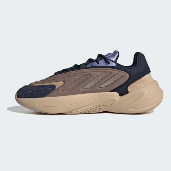 Adidas Onelia - Picture 4 of 10